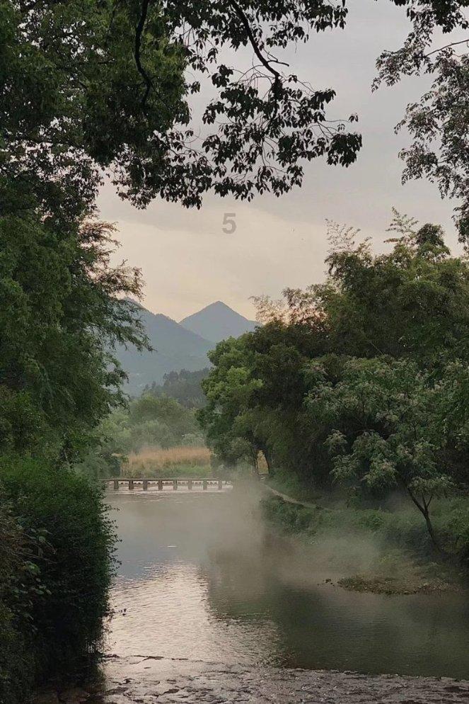 逃出美丽度假胜地