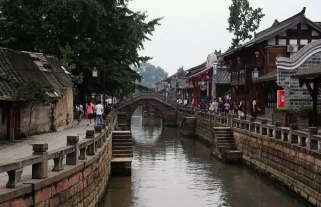 成吉思汗：出身名门，却被族人抛弃，12岁靠弑弟树立威信